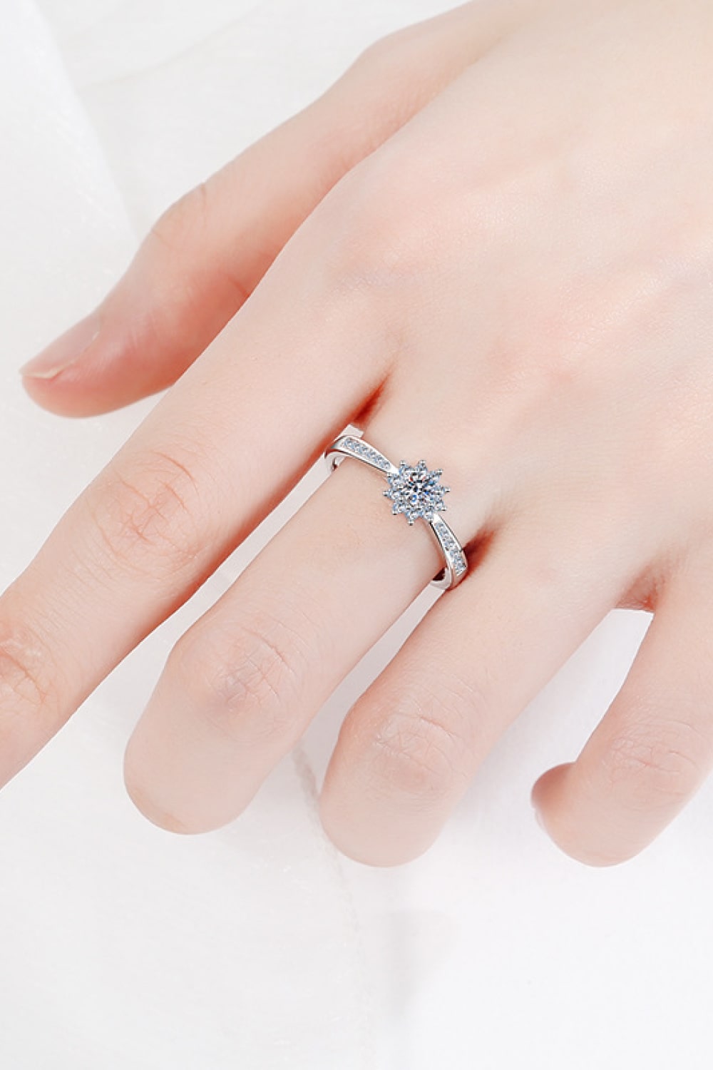 .2 Carat Moissanite Rhodium-Plated Snowflake Ring