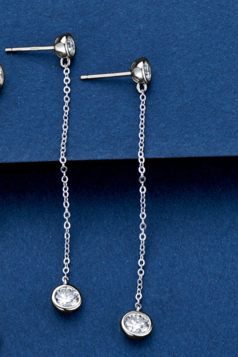 1.6 Carat Adored Moissanite Chain Earrings