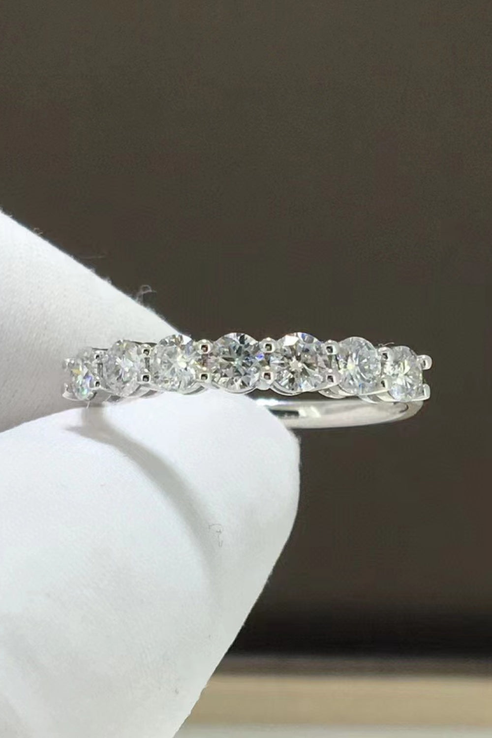.8 Carat Charming Moissanite 925 Sterling Silver Ring