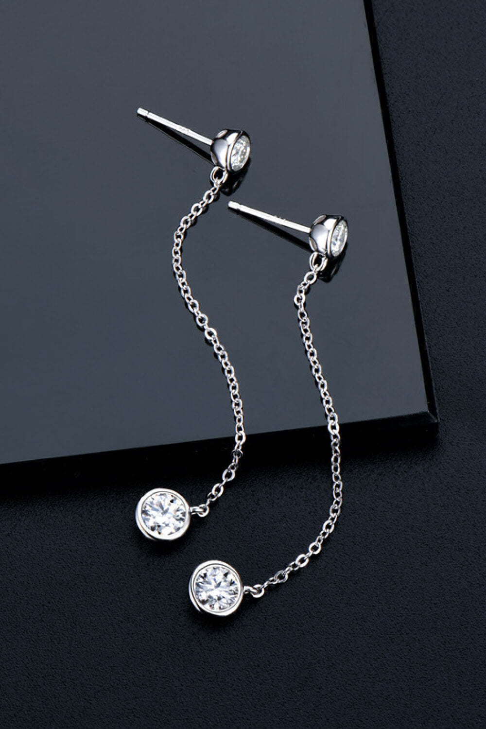 1.6 Carat Adored Moissanite Chain Earrings