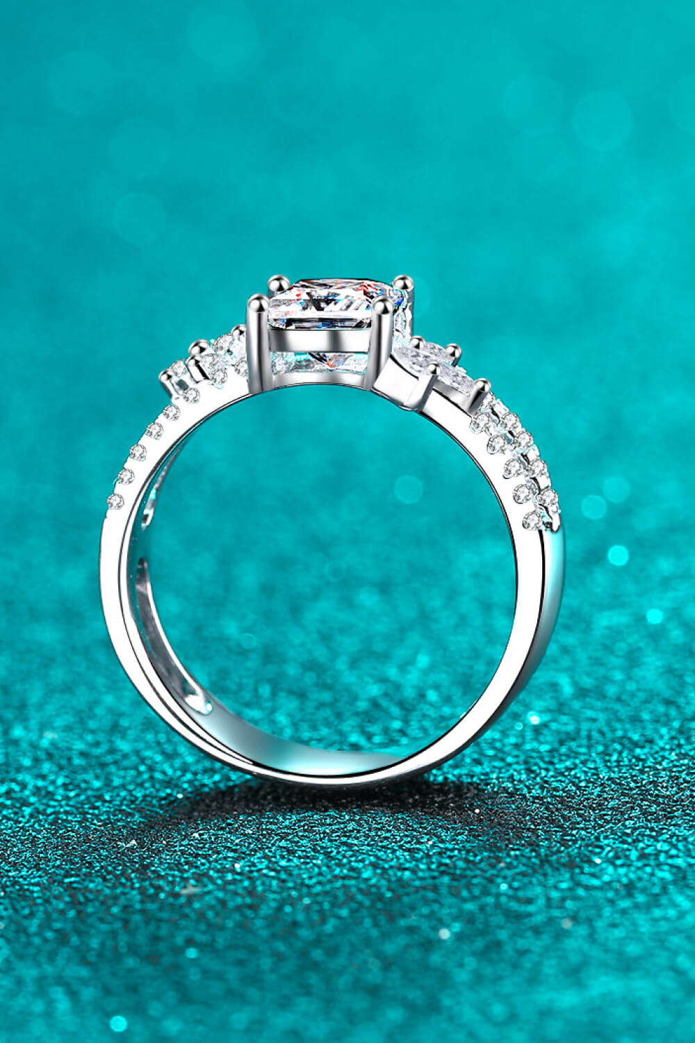 1 Carat Moissanite Double Layered Ring