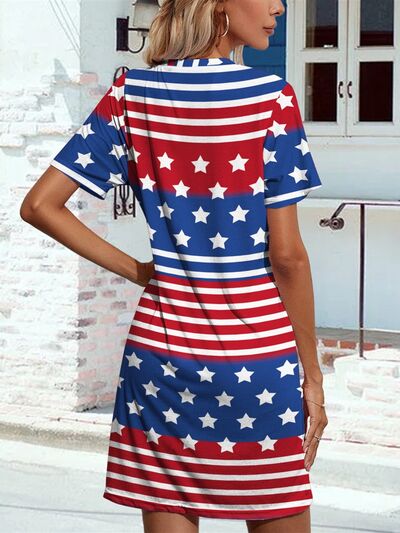 Pocketed US Flag Printed Short Sleeve Dress